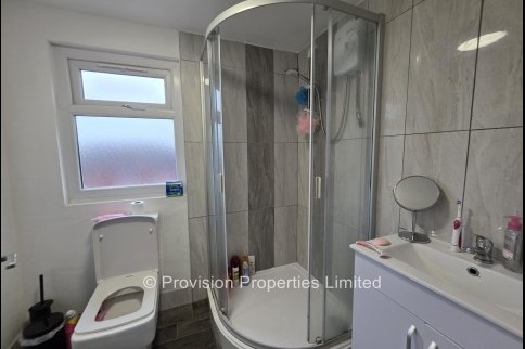 Cardigan+Lane%2C+Burley%2C+LS4