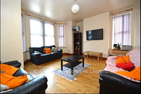 7 Bed Student Properties Leeds
