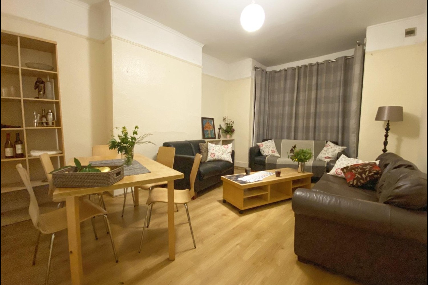 8 Bedroom Student House Ash Grove