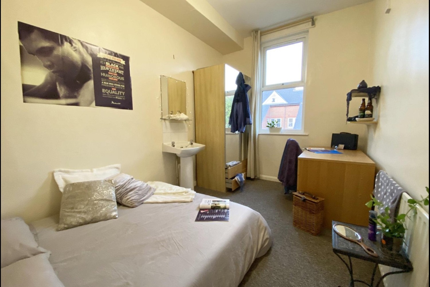 Ash+Grove%2C+Hyde+Park%2C+LS6