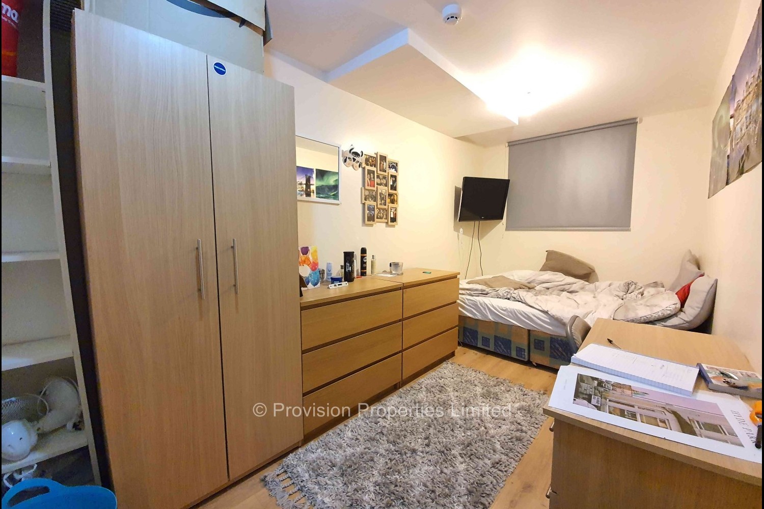 Walmsley+Road%2C+Hyde+Park%2C+LS6