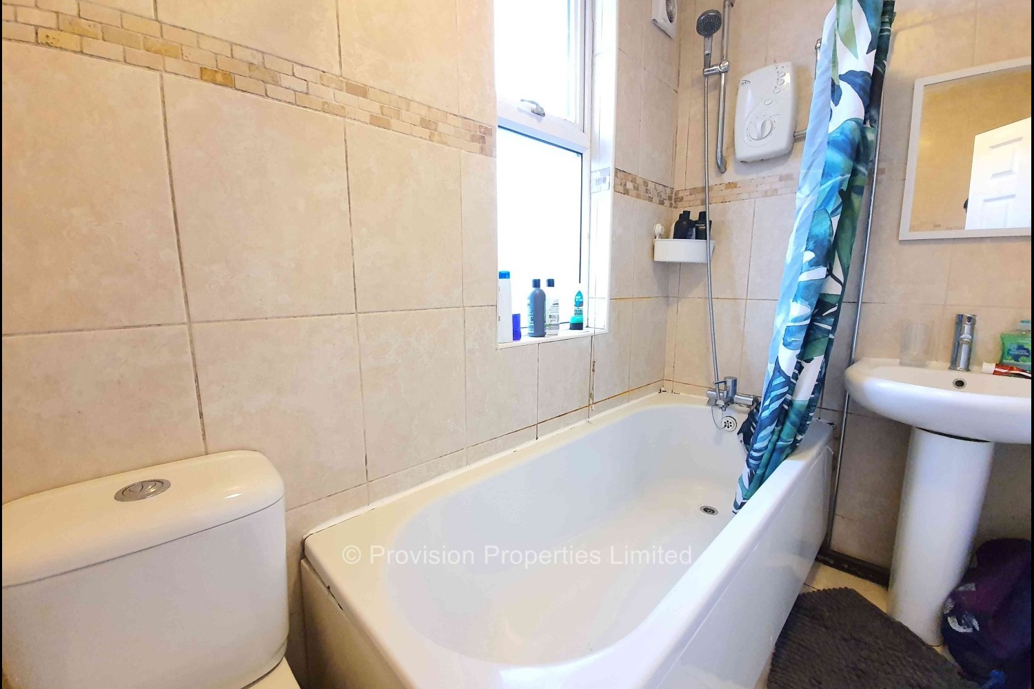 Walmsley+Road%2C+Hyde+Park%2C+LS6