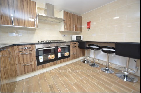 Branksome+Terrace%2C+Hyde+Park%2C+LS6