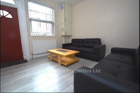 Branksome+Terrace%2C+Hyde+Park%2C+LS6