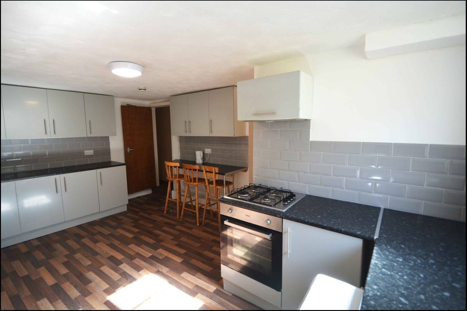 Richmond+Avenue%2C+Hyde+Park%2C+LS6